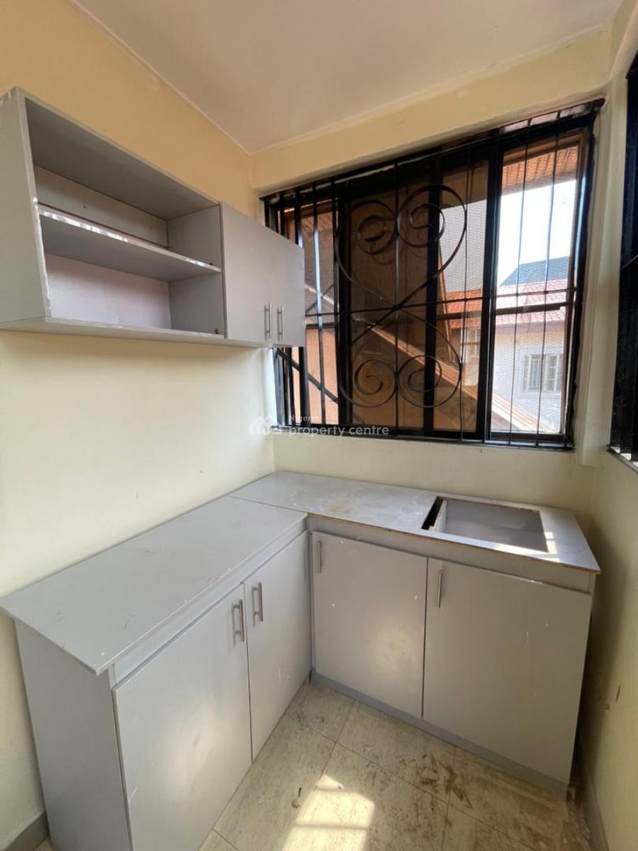 Spacious Studio Apartment with Personal Kitchen Upstairs, Ikota Villa, Ikota, Lekki, Lagos, Flat / Apartment for Rent