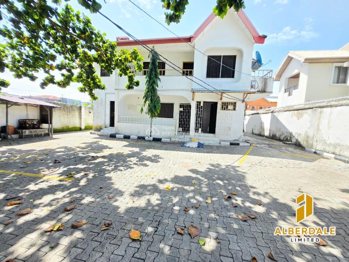 Spacious 3-bedroom Apartment Suitable for Office Use, Lekki Phase 1, Lekki, Lagos, Office Space for Rent