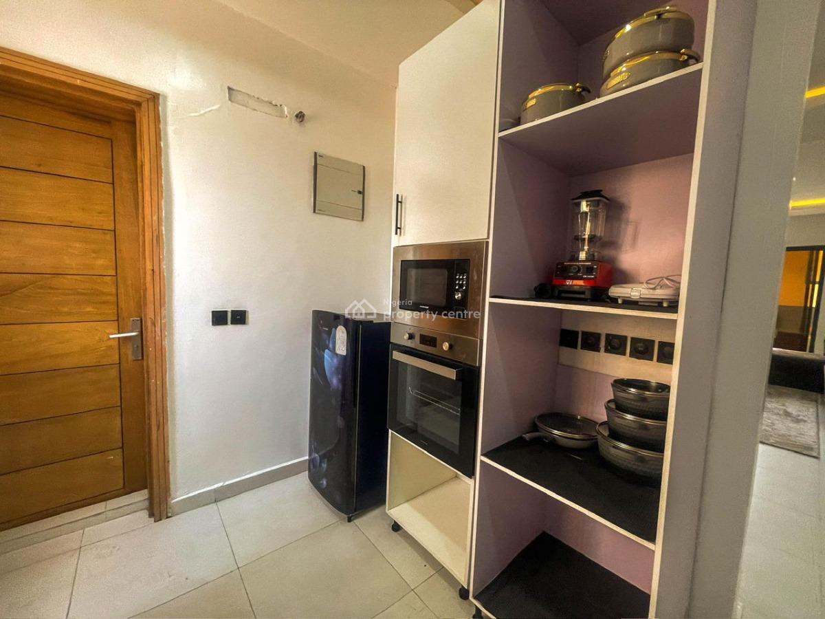 2 Bedroom Apartment, Lekki Phase 1, Lekki, Lagos, Flat / Apartment for Rent