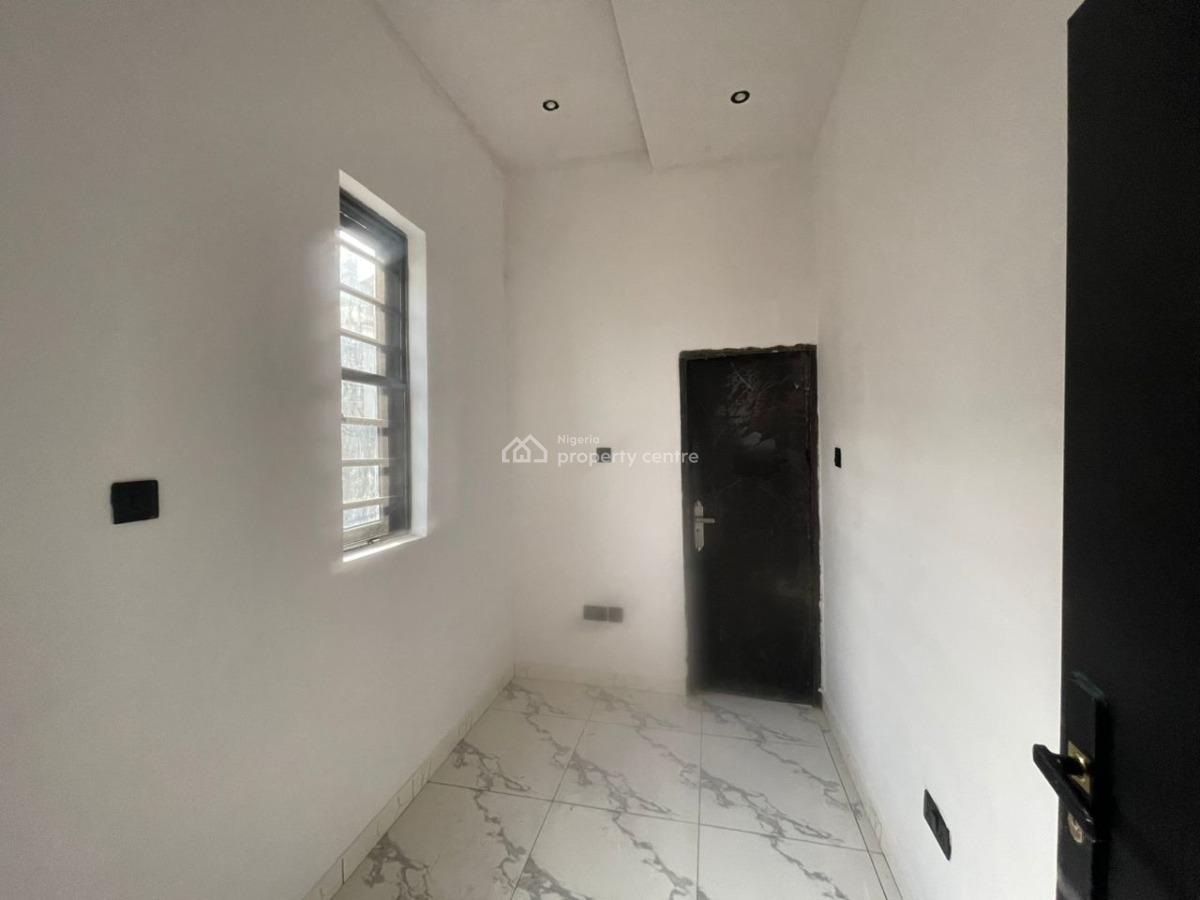 Comfy 3 Bedroom Terrace Duplex, Sangotedo, Ajah, Lagos, Terraced Duplex for Sale