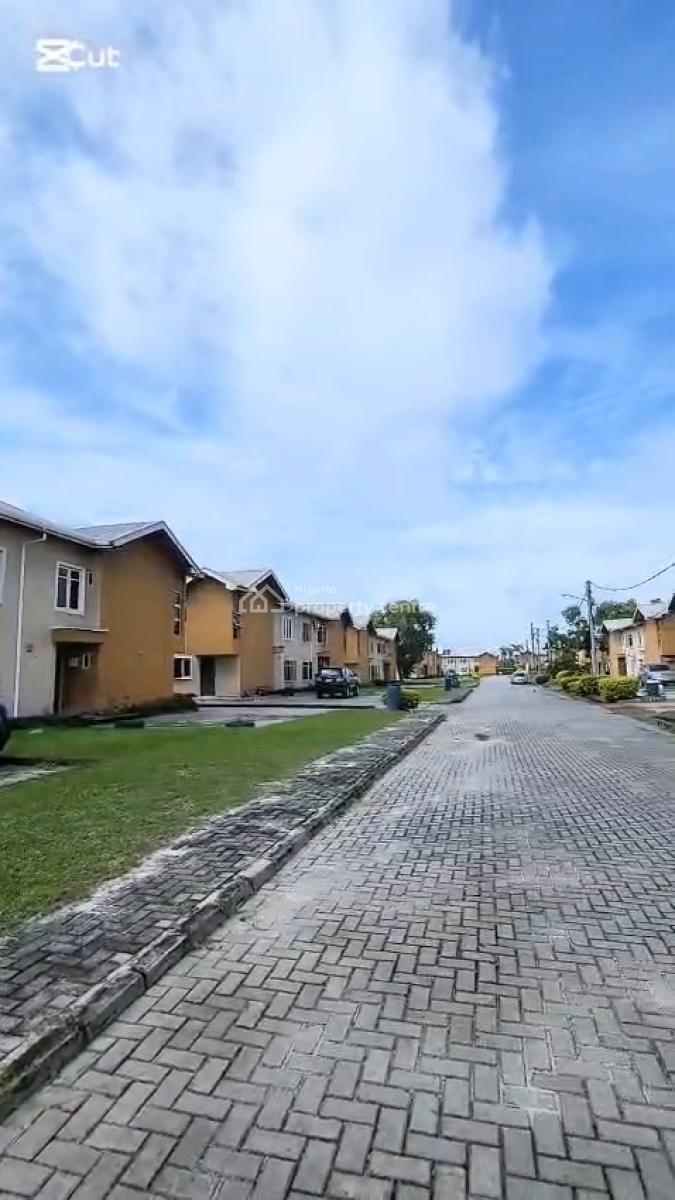 3 Bedroom Apartment with Dedicated Parking Lot, Abijo Gra, Abijo, Lekki, Lagos, Flat / Apartment for Sale