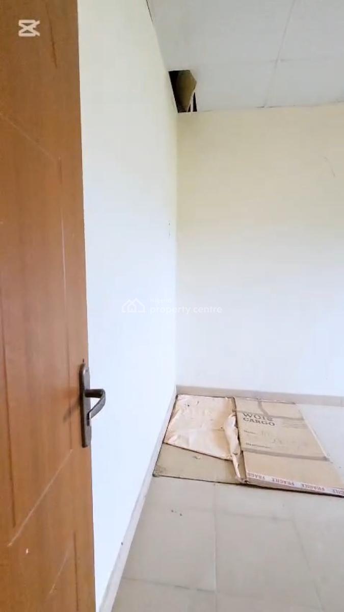 3 Bedroom Apartment with Dedicated Parking Lot, Abijo Gra, Abijo, Lekki, Lagos, Flat / Apartment for Sale