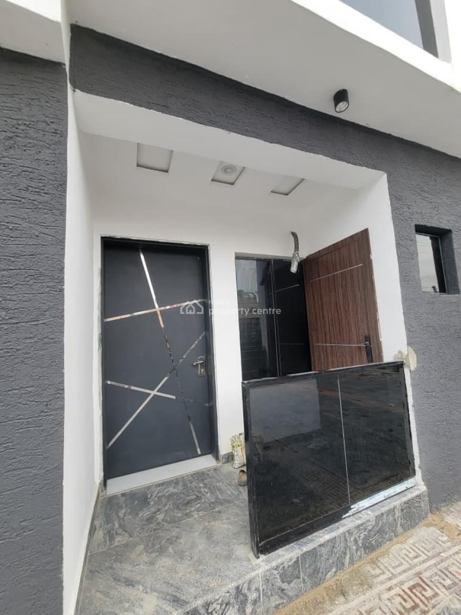 Luxury 2 Bedroom Apartment, Igbo Efon By Troika School, Lekki Phase 1, Lekki, Lagos, Flat / Apartment for Rent