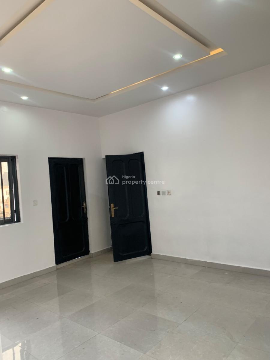 Nice and Spacious 2 Bedroom, Gbagada, Lagos, Flat / Apartment for Rent