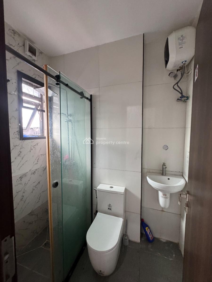 2 Bedroom Apartment, Ologolo, Lekki, Lagos, Flat / Apartment for Rent