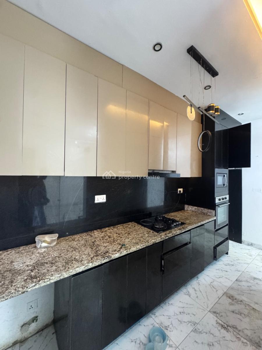 2 Bedroom Apartment, Ologolo, Lekki, Lagos, Flat / Apartment for Rent