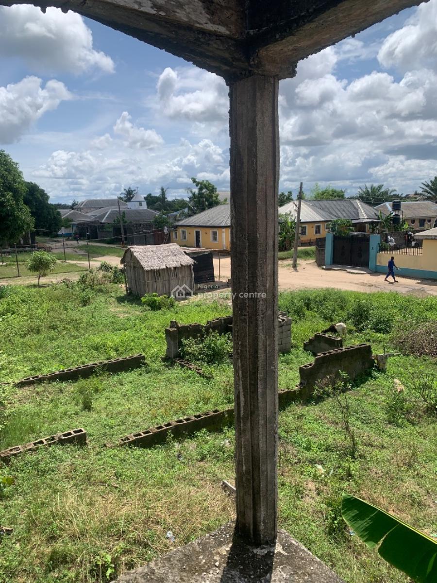 Hot Super Distress Property 3 Bedroom Flat Up &down Floor Carcass, Iposhe Estate,magbon ,badagry Express Way,lagos, Nigeria, Magbon, Badagry, Lagos, Block of Flats for Sale