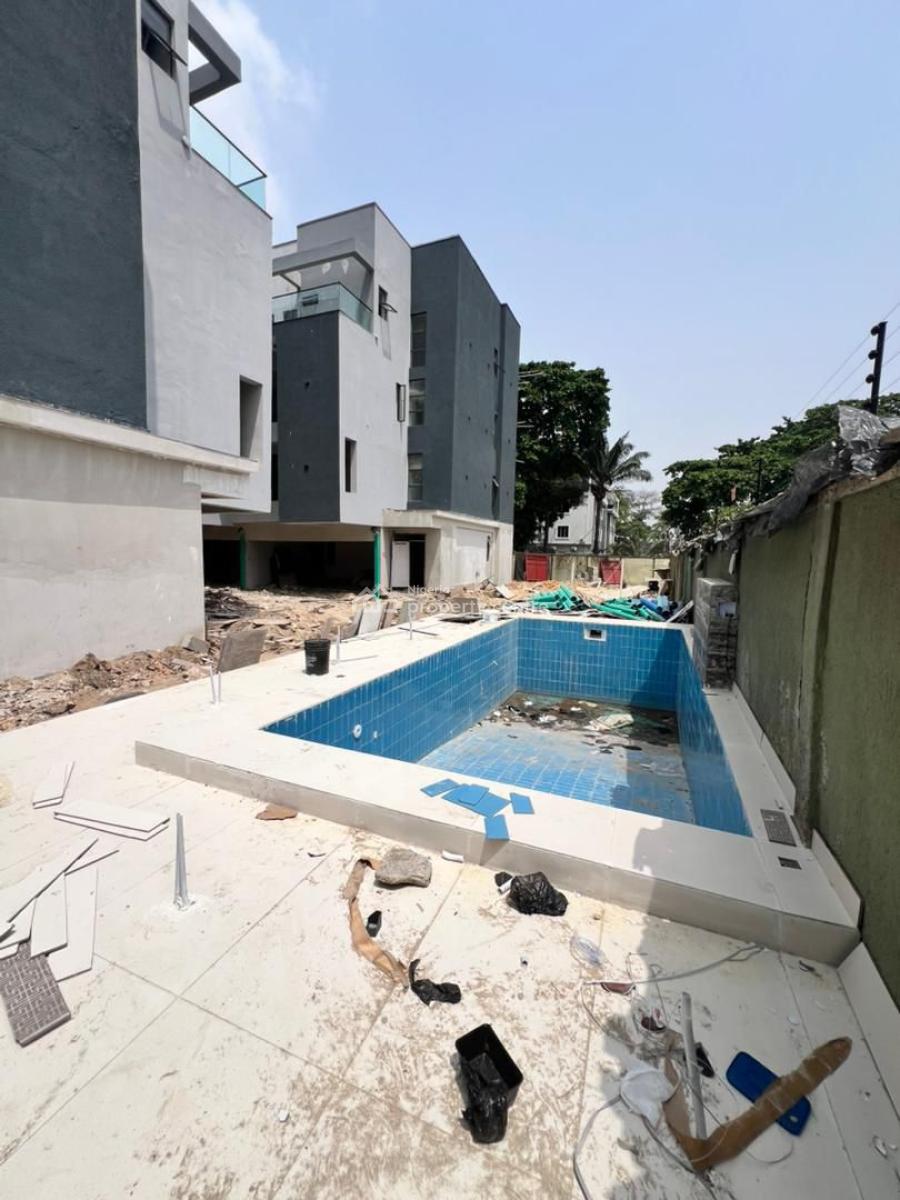 Luxury 4 Bedroom Terrace with Bq, Victoria Island (vi), Lagos, Terraced Duplex for Sale