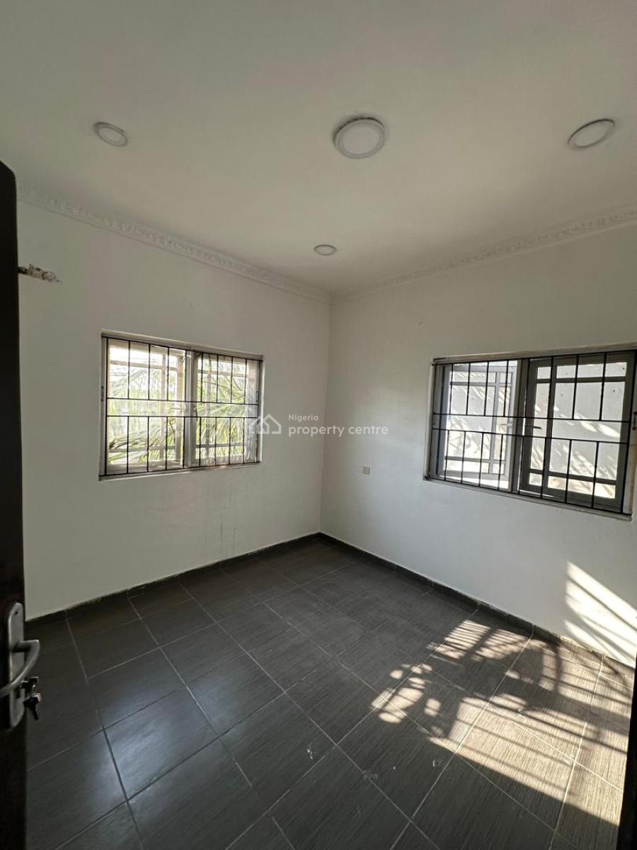 2 Bedroom Apartment, Lekki Phase 1, Lekki, Lagos, Flat / Apartment for Rent