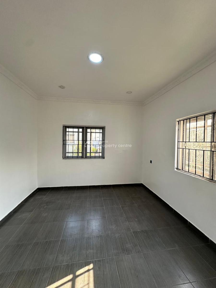 2 Bedroom Apartment, Lekki Phase 1, Lekki, Lagos, Flat / Apartment for Rent