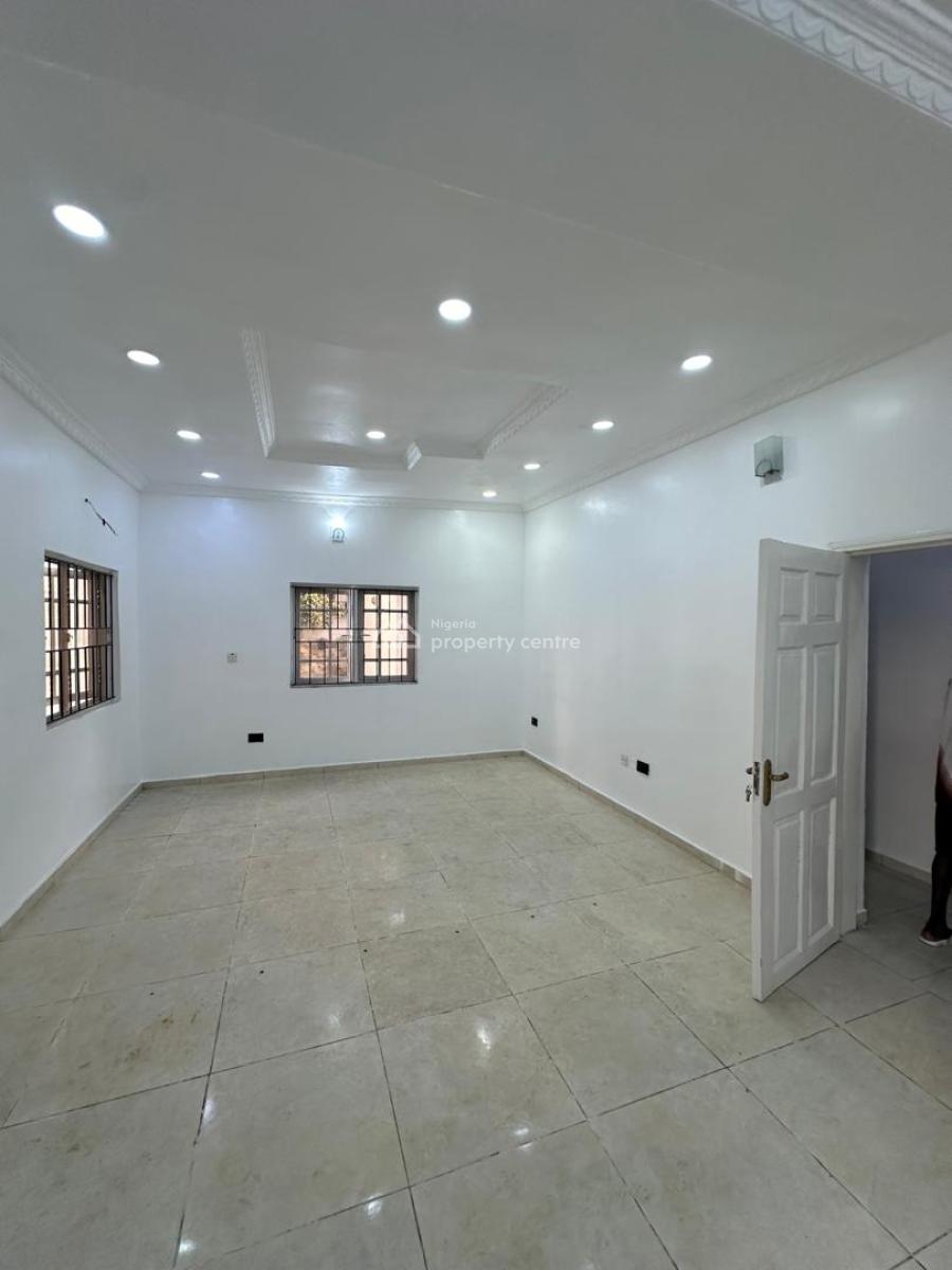2 Bedroom Apartment, Lekki Phase 1, Lekki, Lagos, Flat / Apartment for Rent