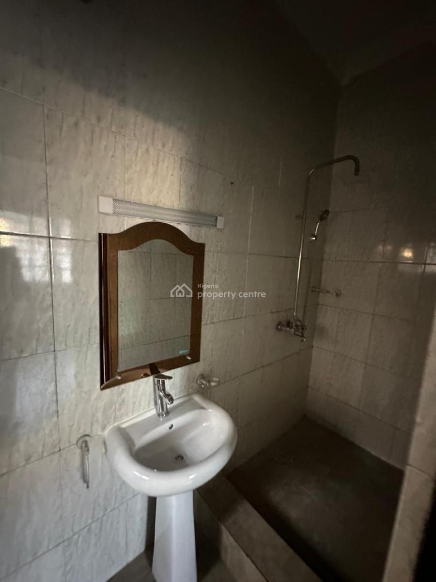 2 Bedroom Apartment, Lekki Phase 1, Lekki, Lagos, Flat / Apartment for Rent