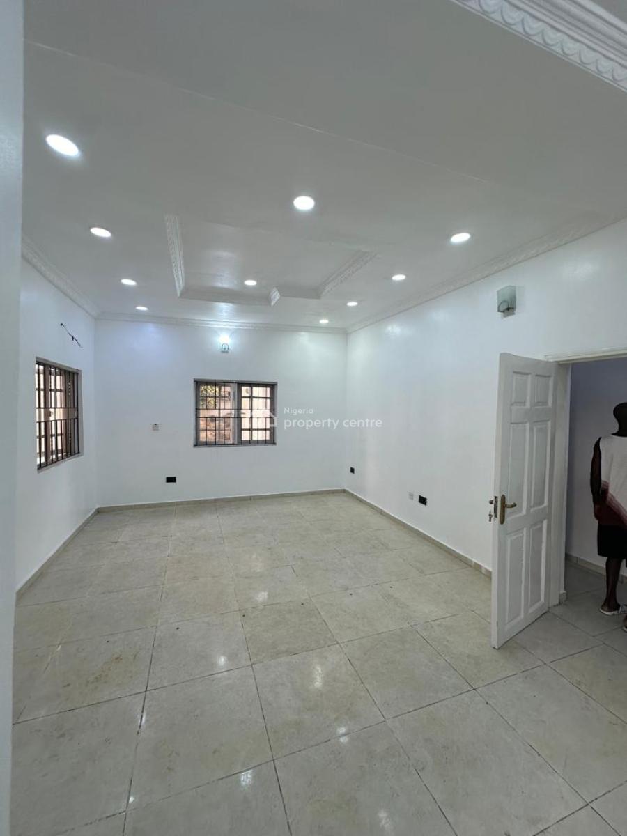 2 Bedroom Apartment, Lekki Phase 1, Lekki, Lagos, Flat / Apartment for Rent