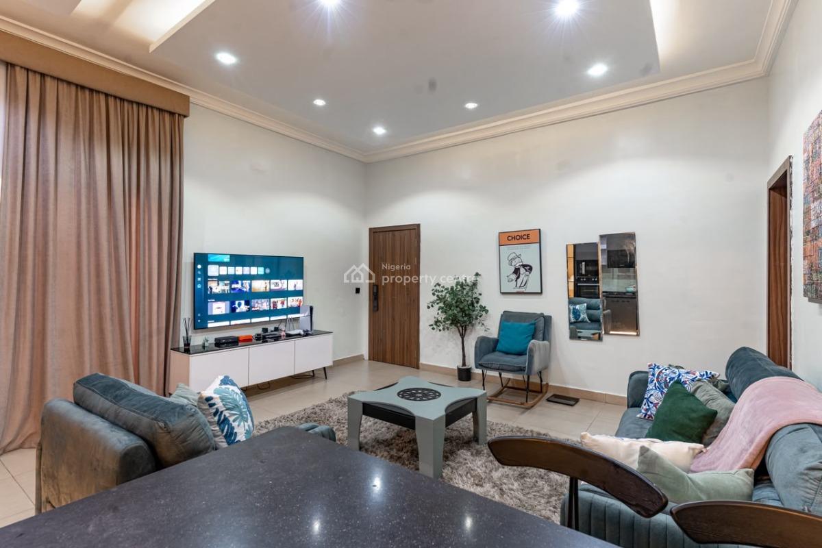 Spacious One Bedroom Apartment, Freedom Way, Lekki Phase 1, Lekki, Lagos, Self Contain (single Rooms) Short Let