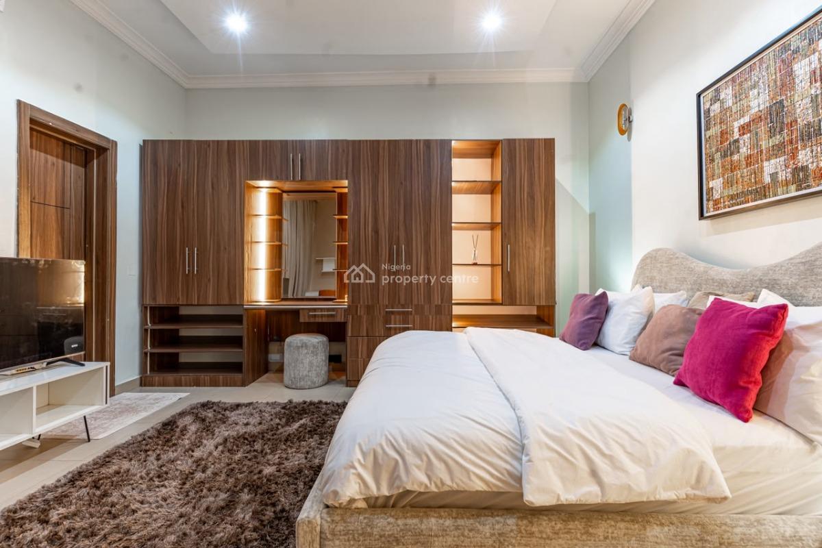 Spacious One Bedroom Apartment, Freedom Way, Lekki Phase 1, Lekki, Lagos, Self Contain (single Rooms) Short Let