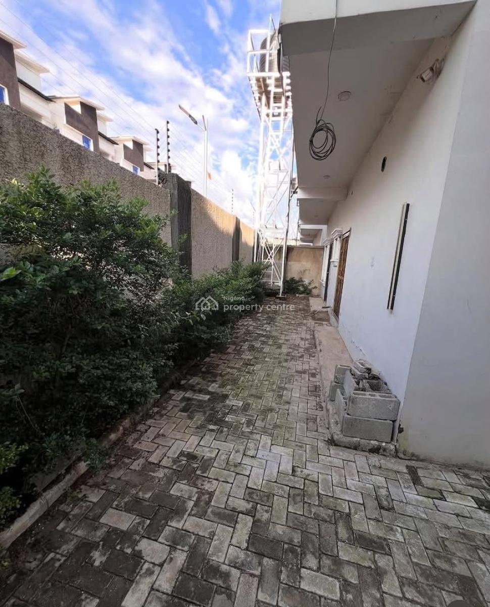 5 Bedroom Detached Duplex with Bq, Jahi, Abuja, Detached Duplex for Sale