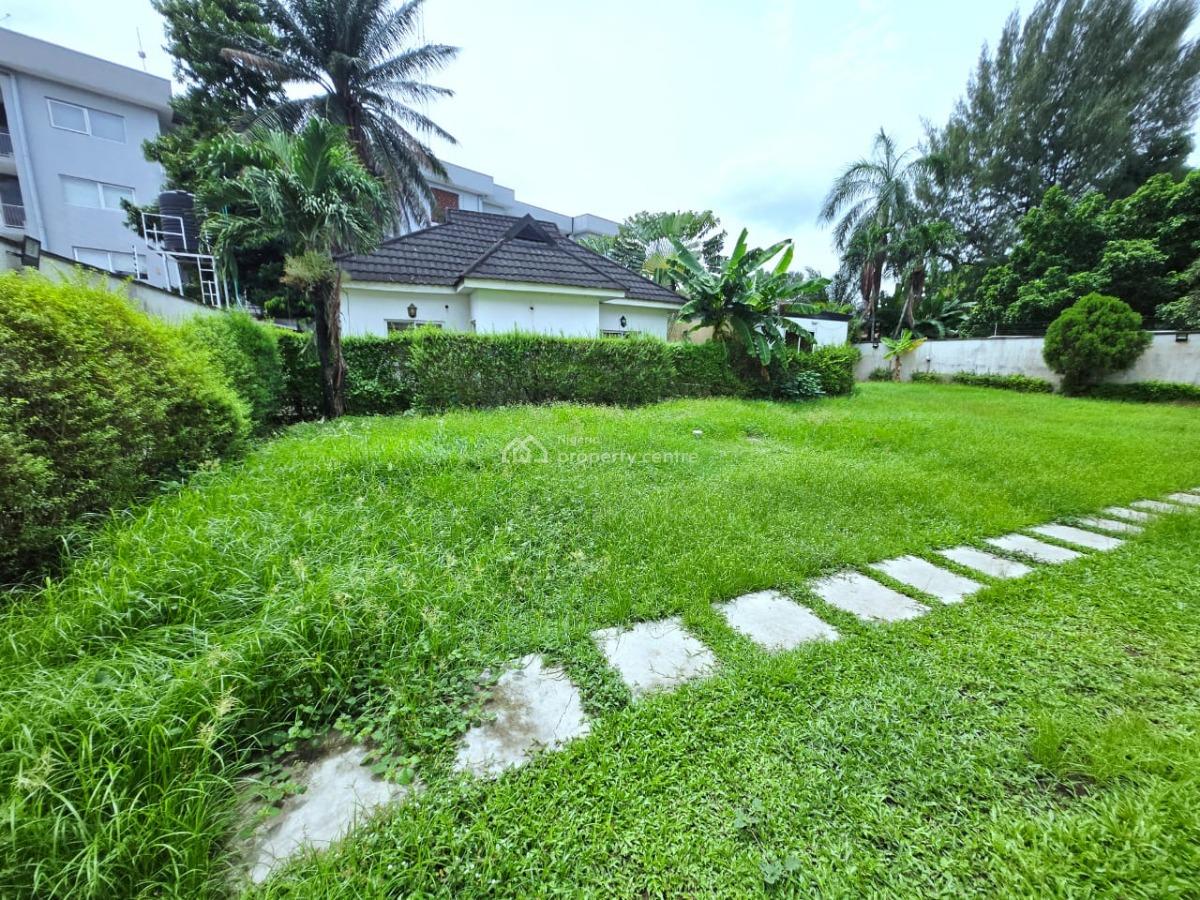 5-bedroom Detached Duplex with 3-rooms Bq and Enough Garden., Ikoyi, Lagos, Detached Duplex for Rent