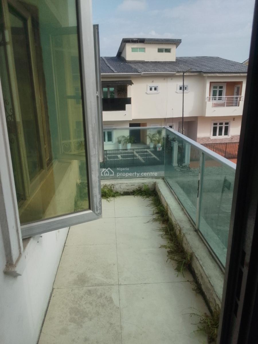 a Master Bedroom Studio Apartment, Chevron Drive, Lekki Paradise 3 Estate, Lekki, Lagos, Self Contain (single Rooms) for Rent