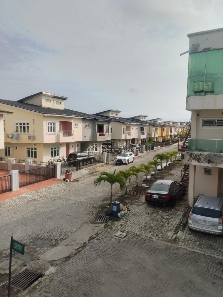a Master Bedroom Studio Apartment, Chevron Drive, Lekki Paradise 3 Estate, Lekki, Lagos, Self Contain (single Rooms) for Rent