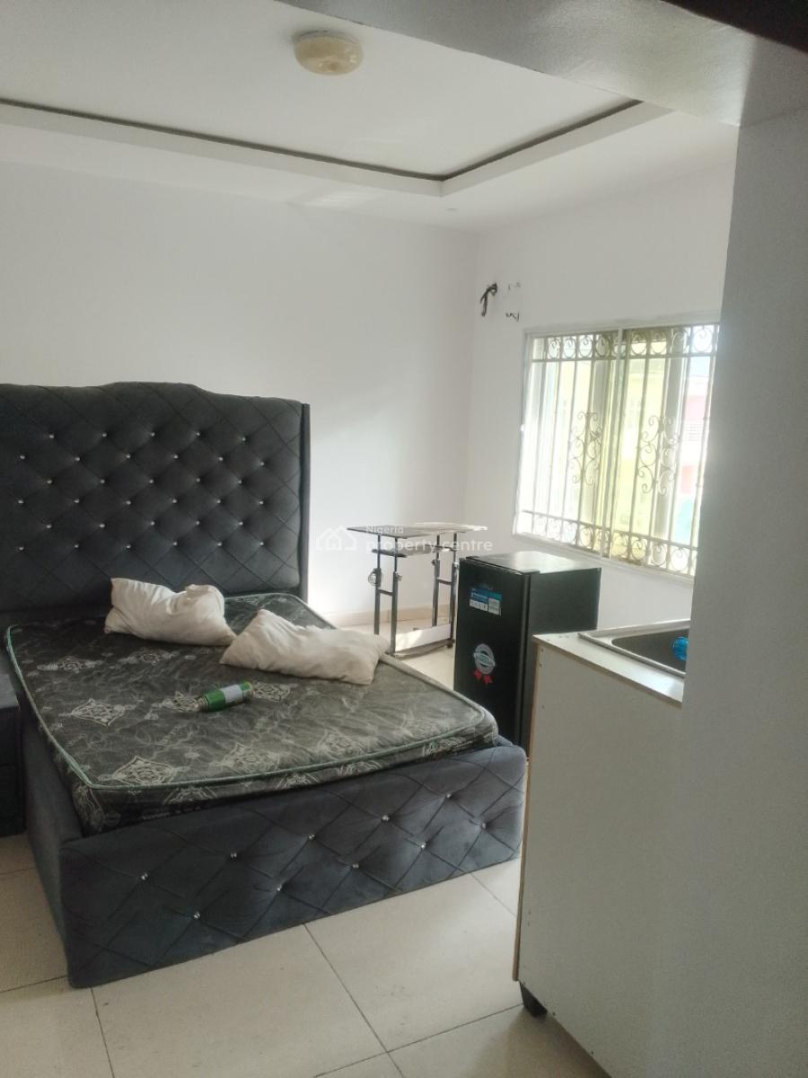 a Master Bedroom Studio Apartment, Chevron Drive, Lekki Paradise 3 Estate, Lekki, Lagos, Self Contain (single Rooms) for Rent