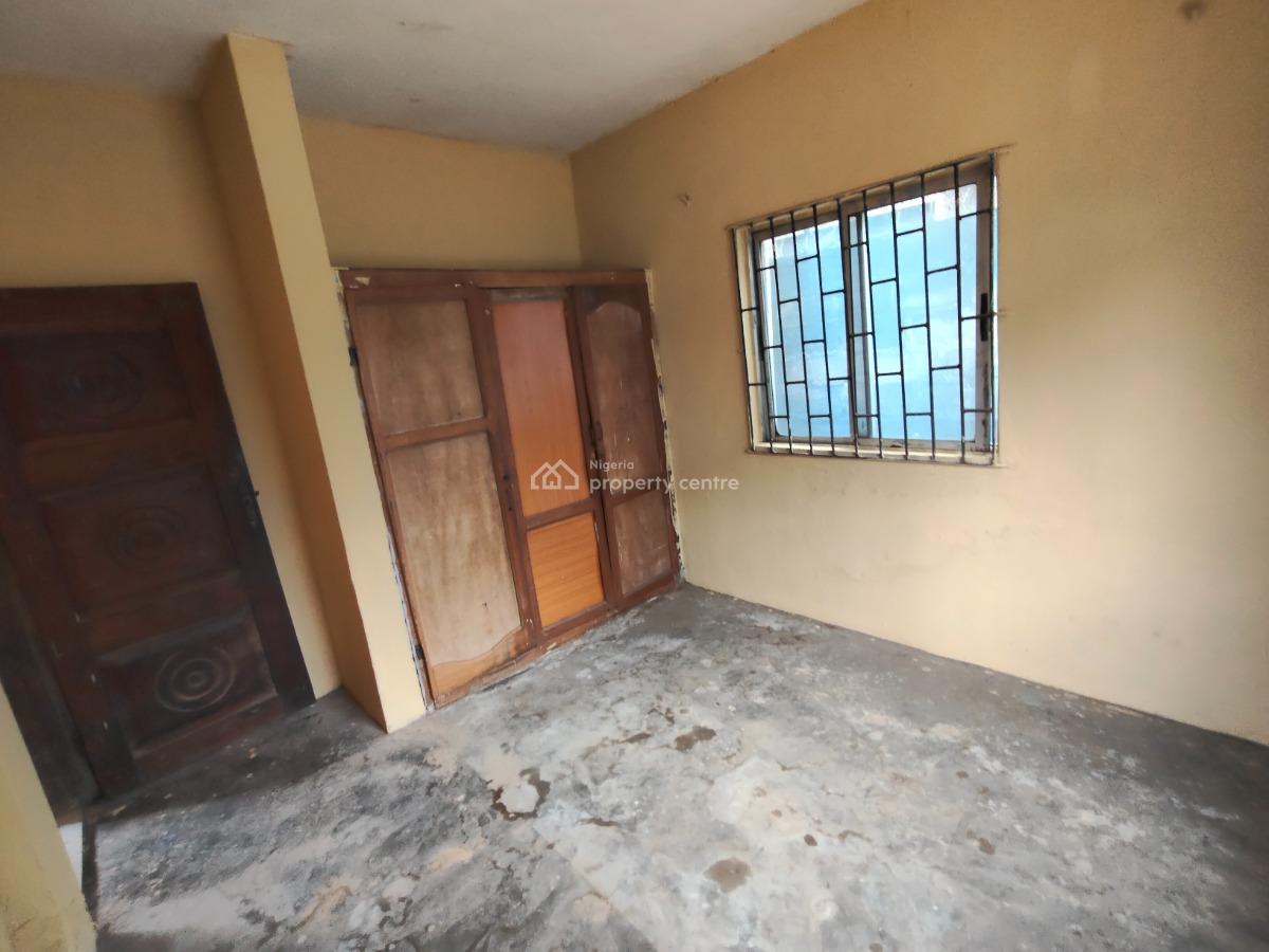 1 Bedroom Ground Floor Flat, Oluwafemi Street Opp Federal Low Cost Estate, Sabo, Ikorodu, Lagos, Mini Flat (room and Parlour) for Rent