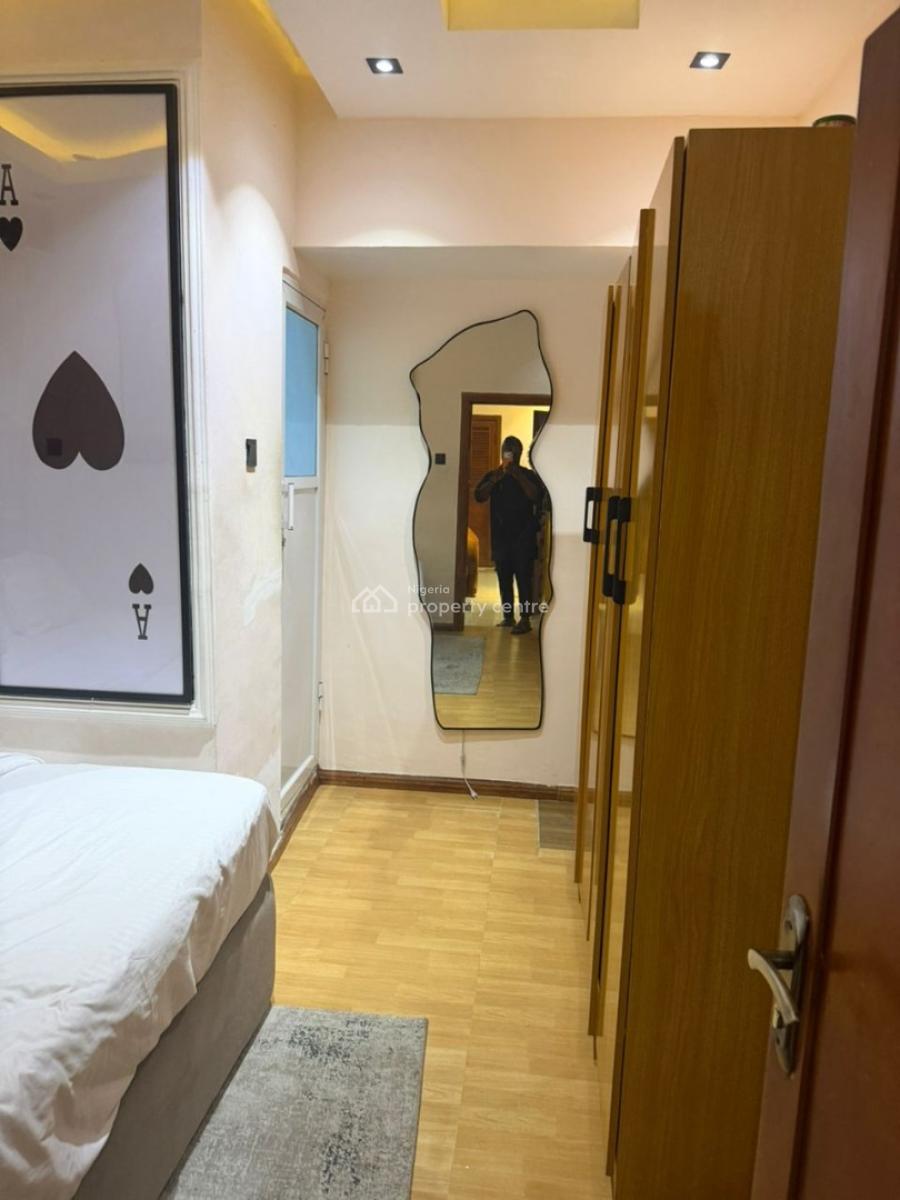 a Fully Furnished Mini Flat Located in a Serene Area, Lekki Phase 1, Lekki, Lagos, Mini Flat (room and Parlour) for Rent