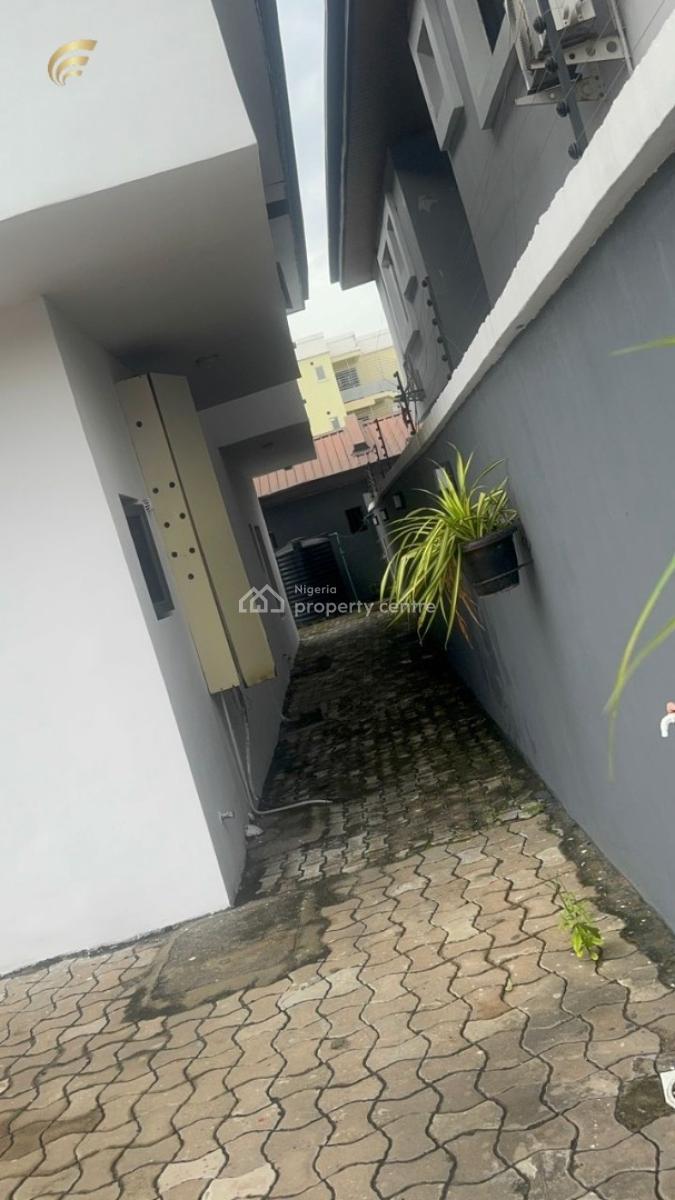 5-bedroom Fully Detached Duplex with 2-room Bq, Lekki Phase 1, Lekki, Lagos, Office Space for Rent