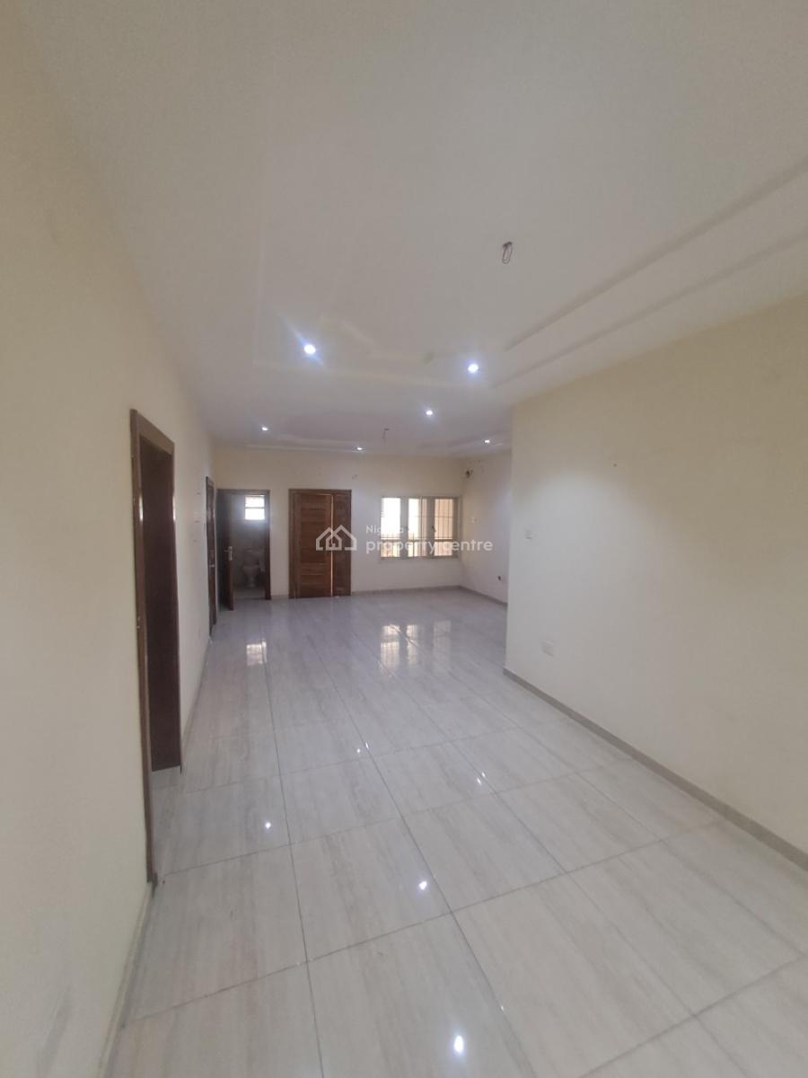 Well Built 2 Bedroom Apartment in a Gated Estate in Ikate, Back of House on The Rock, Ikate Elegushi, Lekki, Lagos, Flat / Apartment for Rent