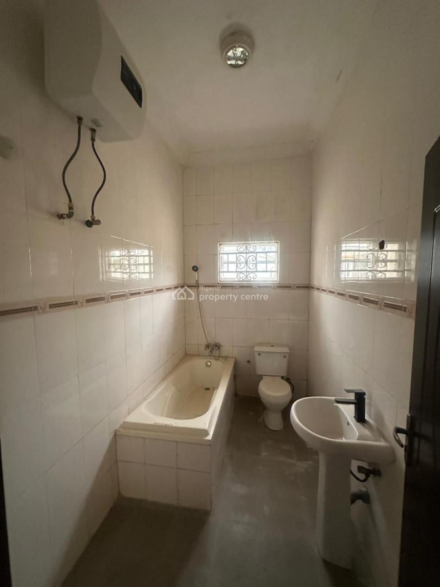 Beautiful 6 Units of 3 Bedrooms Serviced Apartment, Prime Location, Serene Neighborhood, Garki, Abuja, Flat / Apartment for Rent