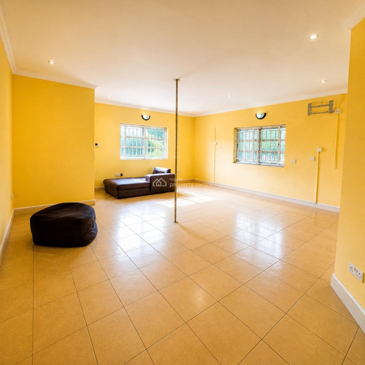 4 Bedroom Semi-detached Duplex with Bq Corner Piece,big Compound, Vgc, Vgc, Lekki, Lagos, Semi-detached Duplex for Rent