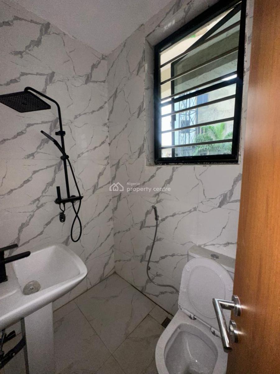 Luxury 3 Bedroom Spacious Apartment, Tarred Access Road, Jahi, Abuja, Flat / Apartment for Rent