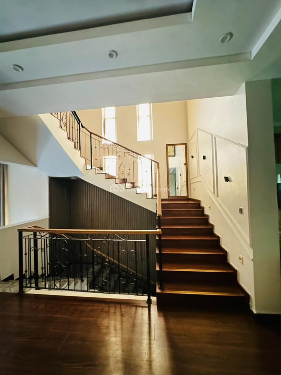 Luxury 6 Bedroom with Bq, Lekki Phase 1, Lekki, Lagos, Detached Duplex for Rent