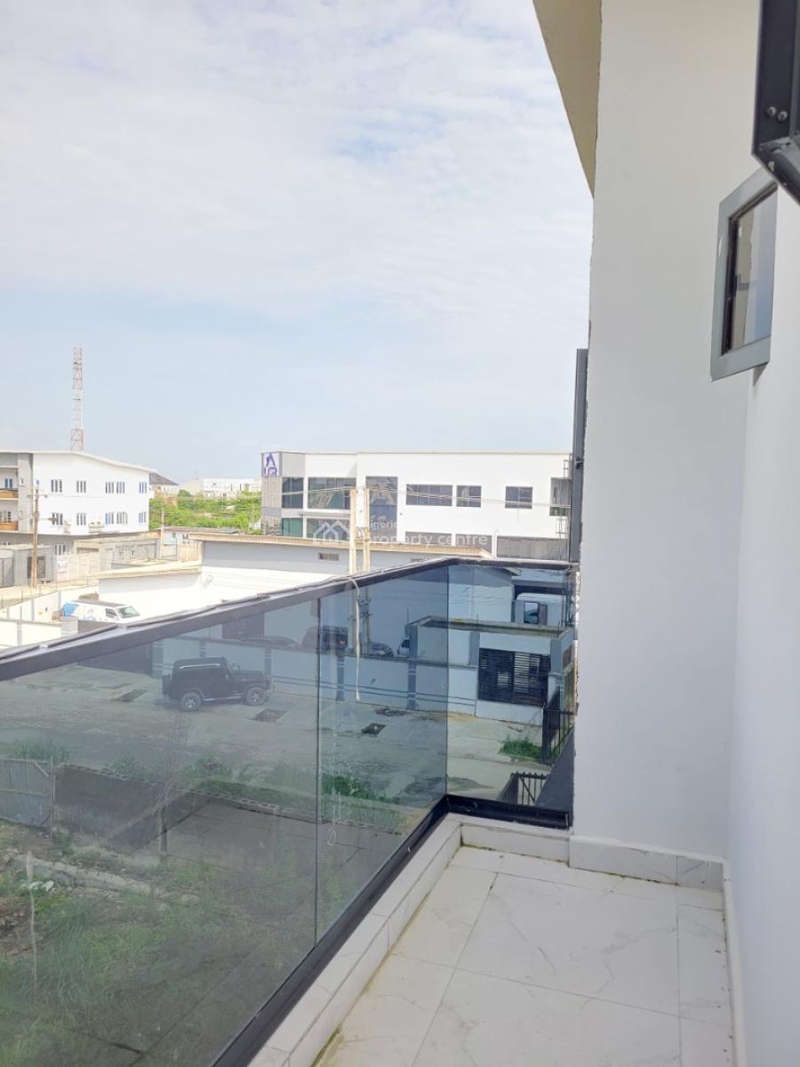 Luxury Two Bedroom Apartment, Lekki Scheme 2 Abraham Adesanya, Lekki, Lagos, Flat / Apartment for Rent