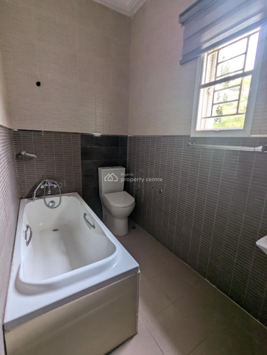 Luxurious 2 Bedroom Unfurnished Apartment with 1 Room Bq, Banana Island, Ikoyi, Lagos, Flat / Apartment for Rent