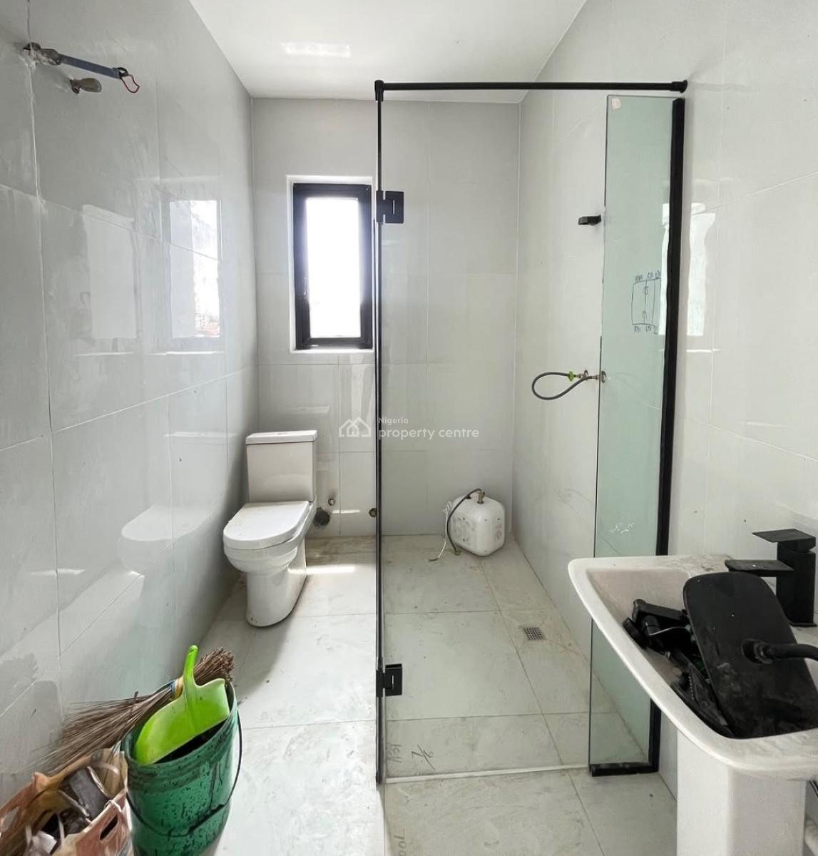 Lovely 3 Bedroom Penthouse with Bq, Lekki Phase 1, Lekki Phase 1, Lekki, Lagos, Detached Duplex for Sale