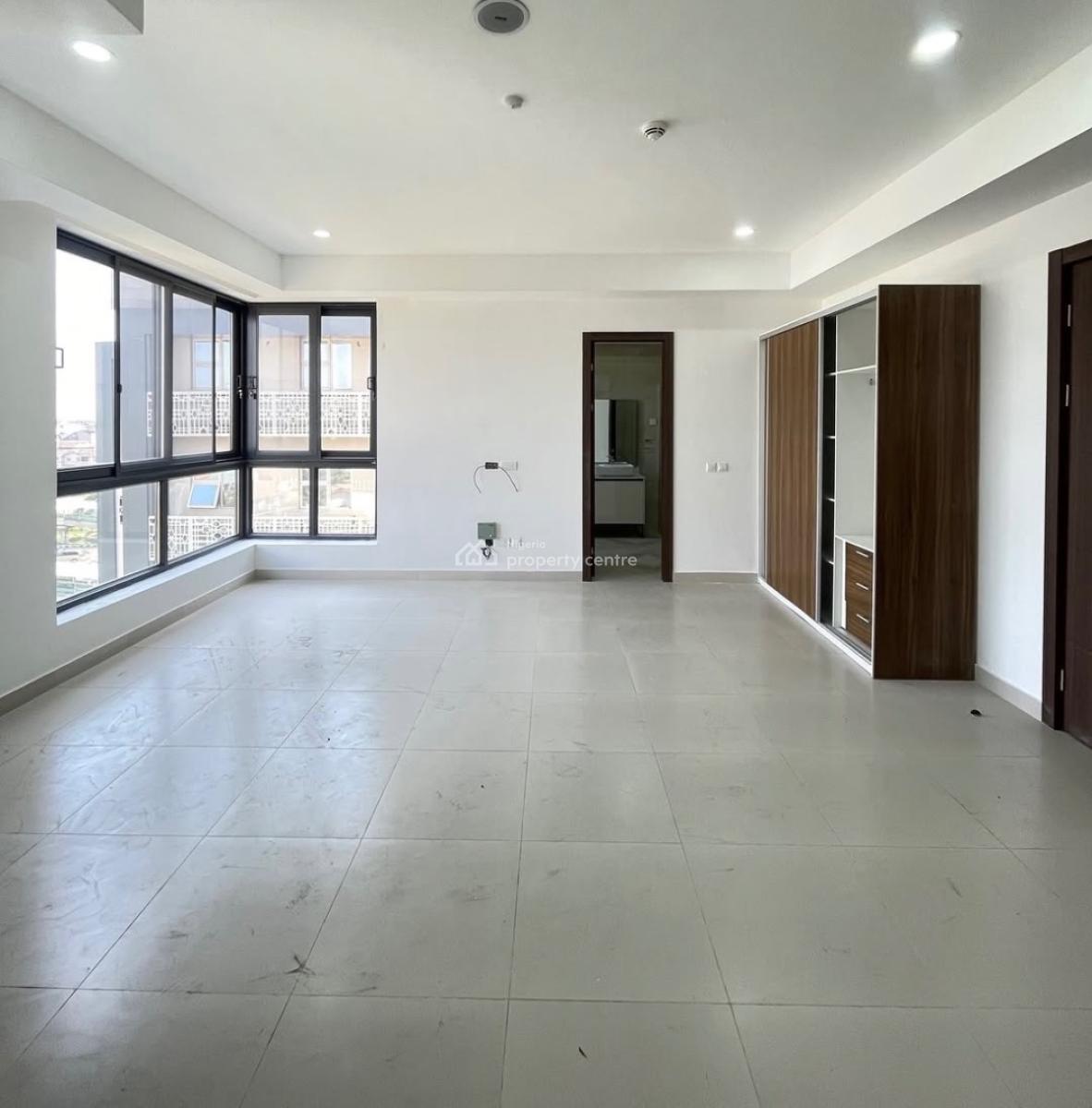 Lovely 3 Bedroom Apartment with Pool,gym and Bq, Lekki Phase 1, Lekki Phase 1, Lekki, Lagos, Block of Flats for Sale