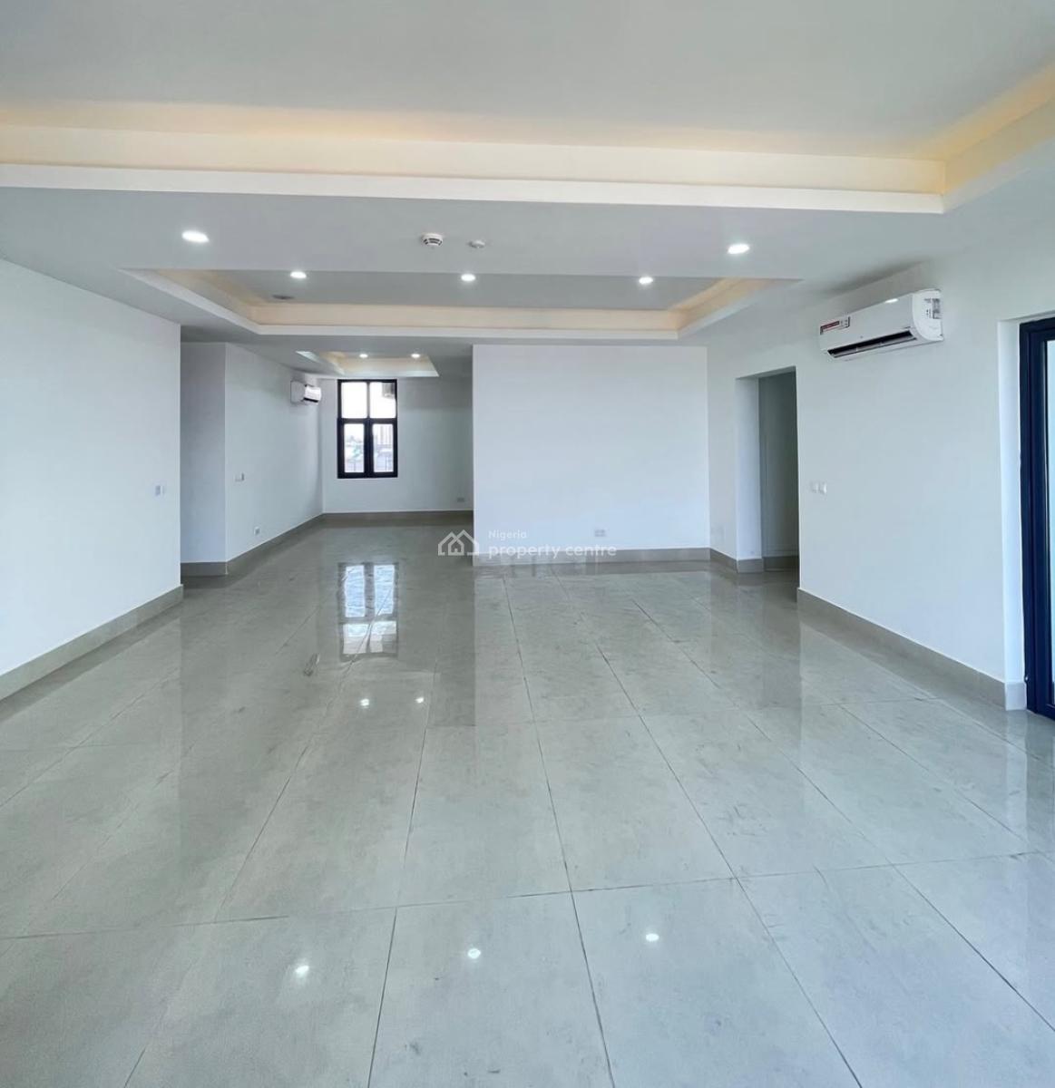 Lovely 3 Bedroom Apartment with Pool,gym and Bq, Lekki Phase 1, Lekki Phase 1, Lekki, Lagos, Block of Flats for Sale