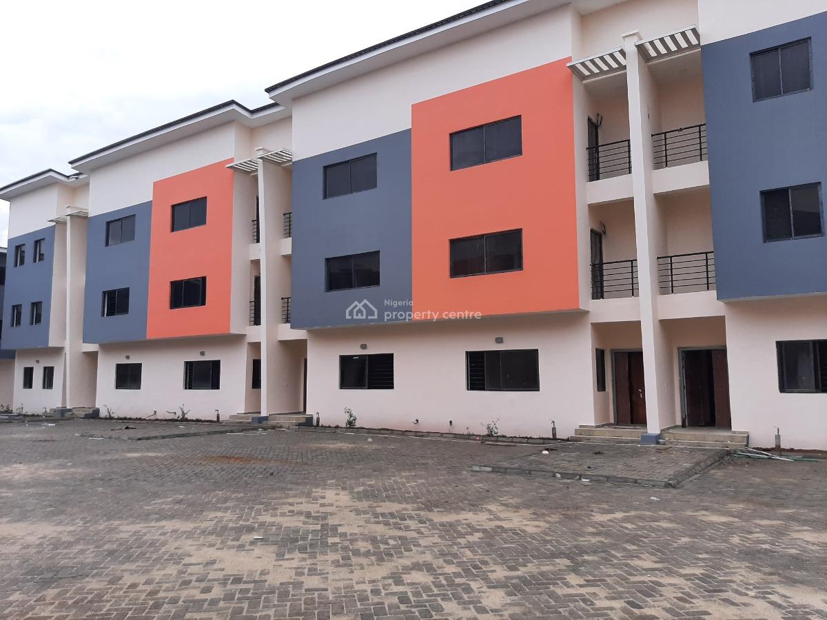 Serviced with 24/7 Power Supply 4 Bedroom En-suite Townhouse with an E, Ikate Elegushi, Lekki, Lagos, House for Rent