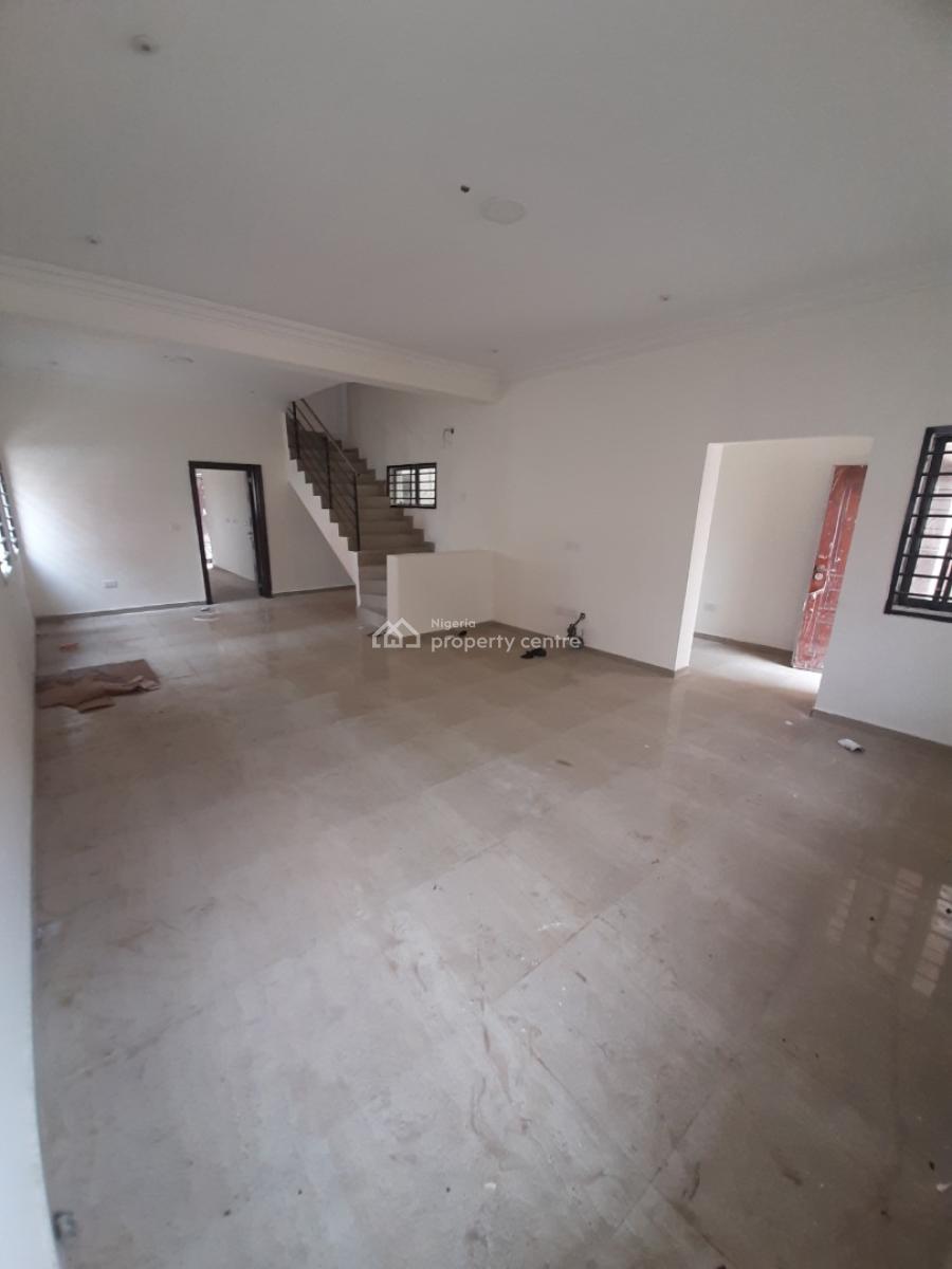 Serviced with 24/7 Power Supply 4 Bedroom En-suite Townhouse with an E, Ikate Elegushi, Lekki, Lagos, House for Rent