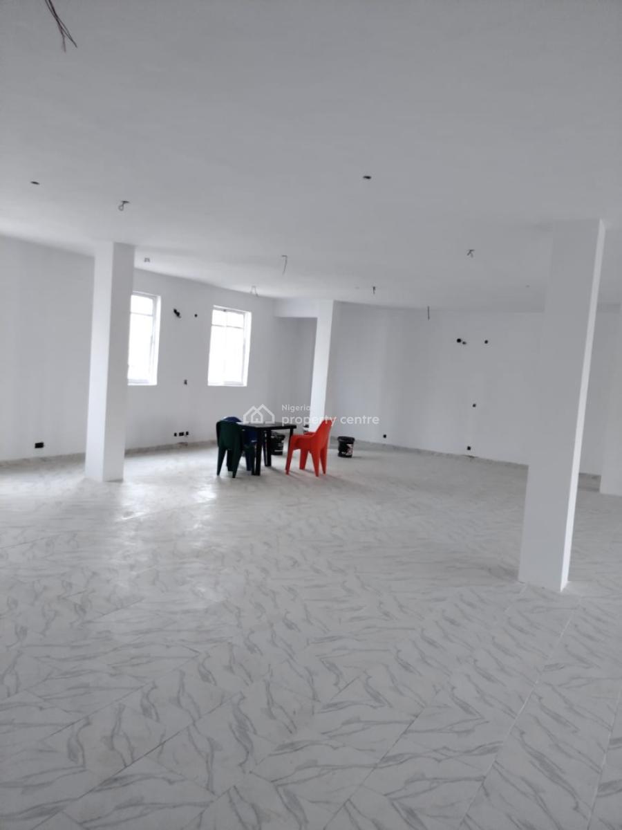 Nice and Well Finished 1,230sqm Open Plan Office, Alagomeji, Yaba, Lagos, Office Space for Rent