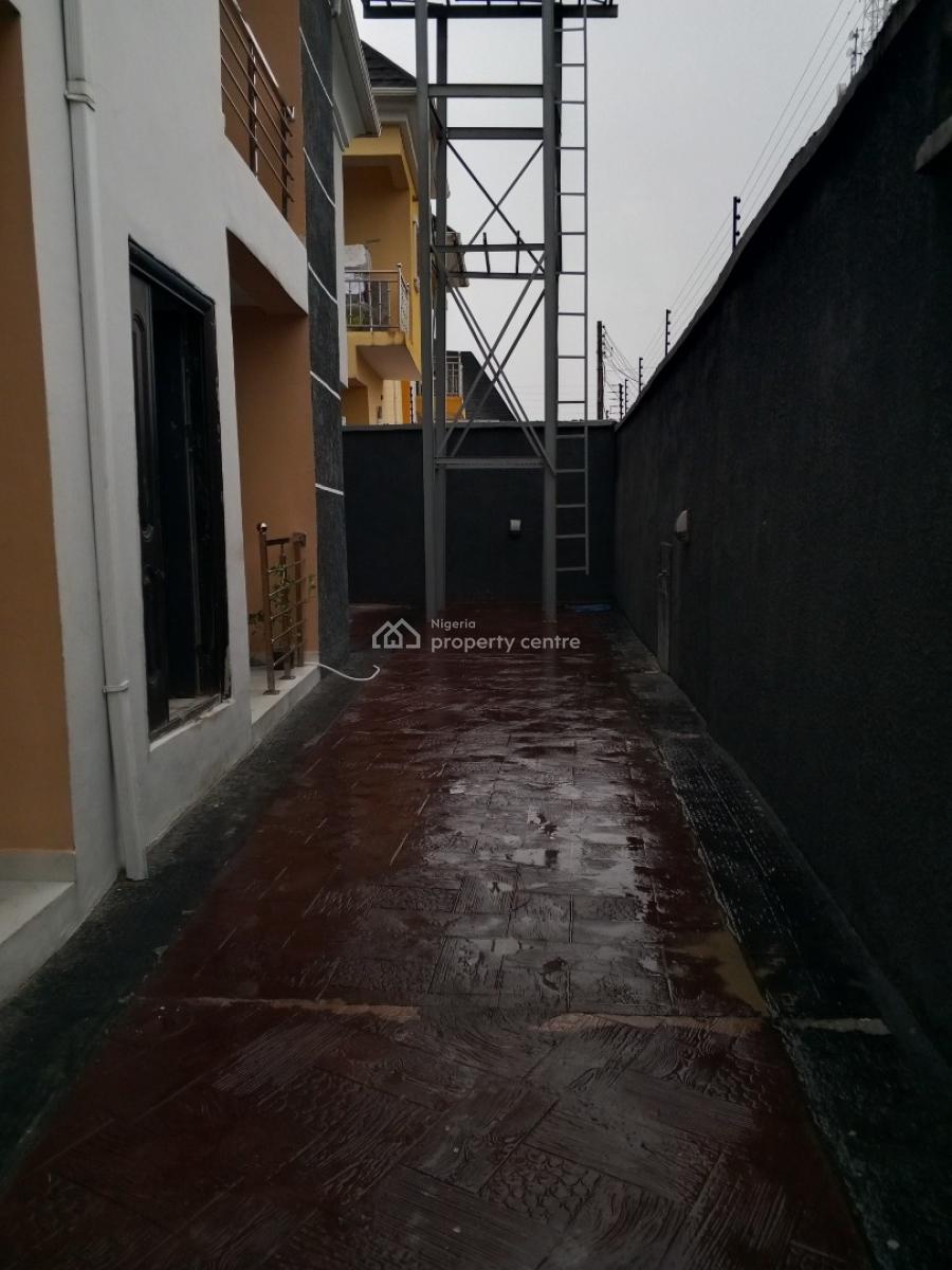 Sharp 2 Bedroom Flat, Sun View Estate Opposite Crown Estate.., Sangotedo, Ajah, Lagos, Flat / Apartment for Rent