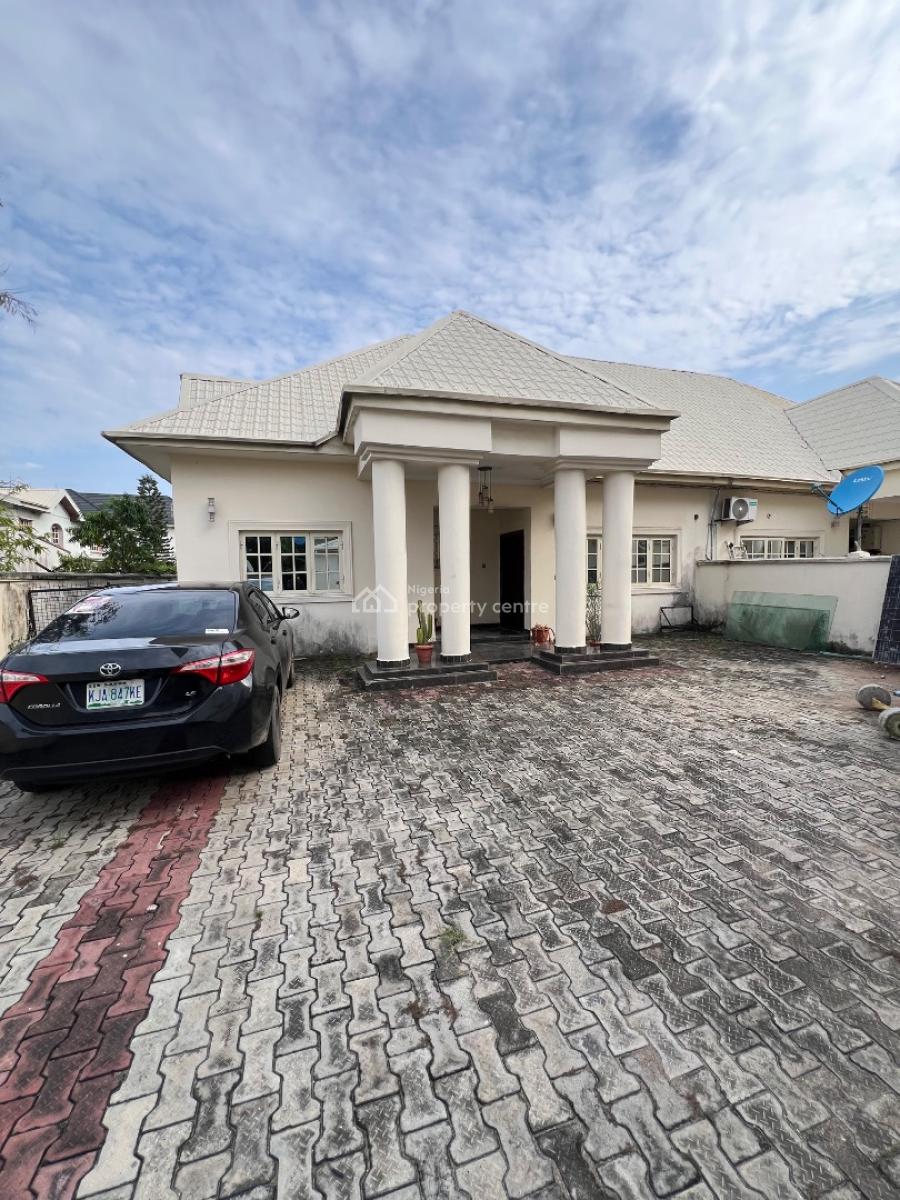 3 Bedroom Flat, Off Admiralty Way, Lekki Phase 1, Lekki, Lagos, Semi-detached Bungalow for Rent