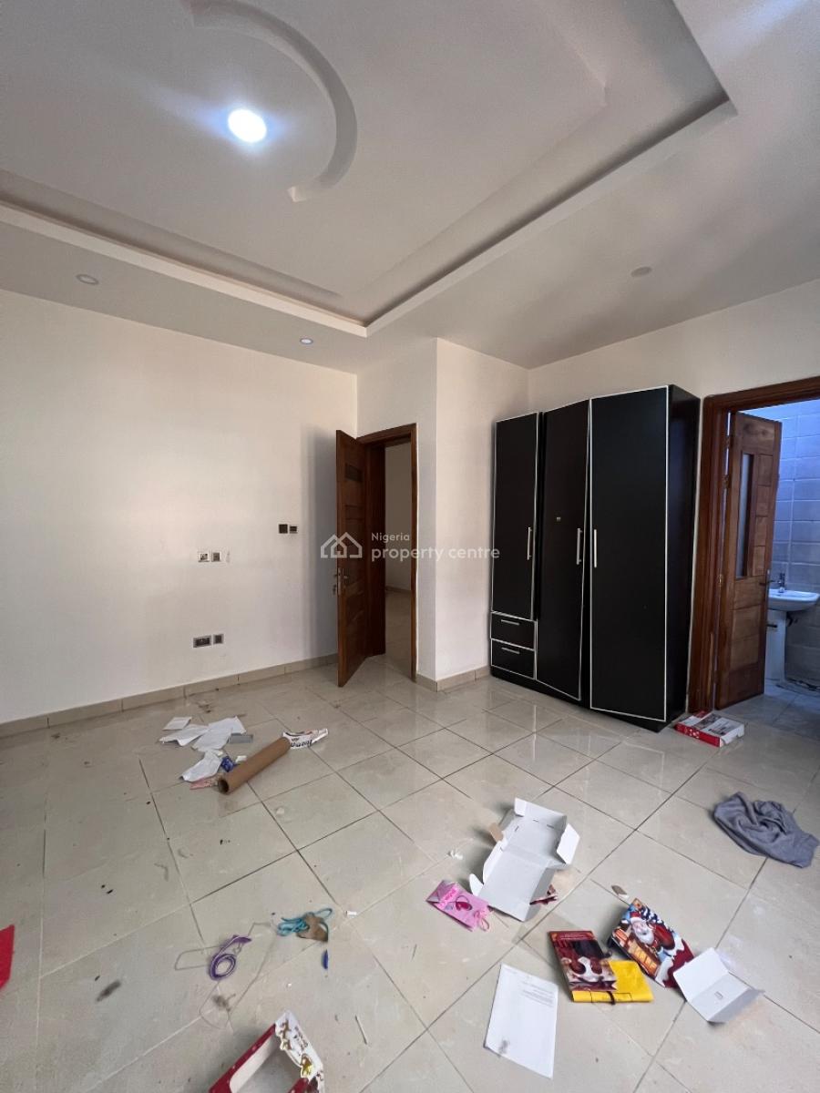 Very Spacious 4 Bedroom Terrace Duplex with Bq, Lekki Phase 1 Right, Lekki Phase 1, Lekki, Lagos, Terraced Duplex for Rent