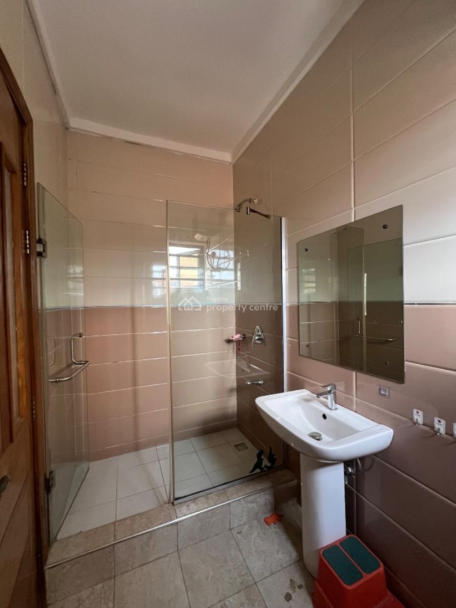 Very Spacious 4 Bedroom Terrace Duplex with Bq, Lekki Phase 1 Right, Lekki Phase 1, Lekki, Lagos, Terraced Duplex for Rent
