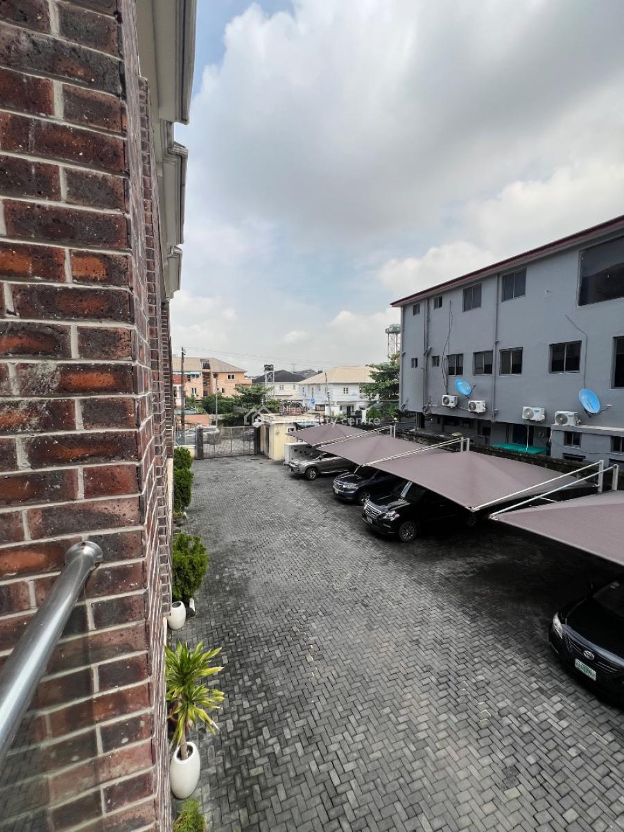 Very Spacious 4 Bedroom Terrace Duplex with Bq, Lekki Phase 1 Right, Lekki Phase 1, Lekki, Lagos, Terraced Duplex for Rent