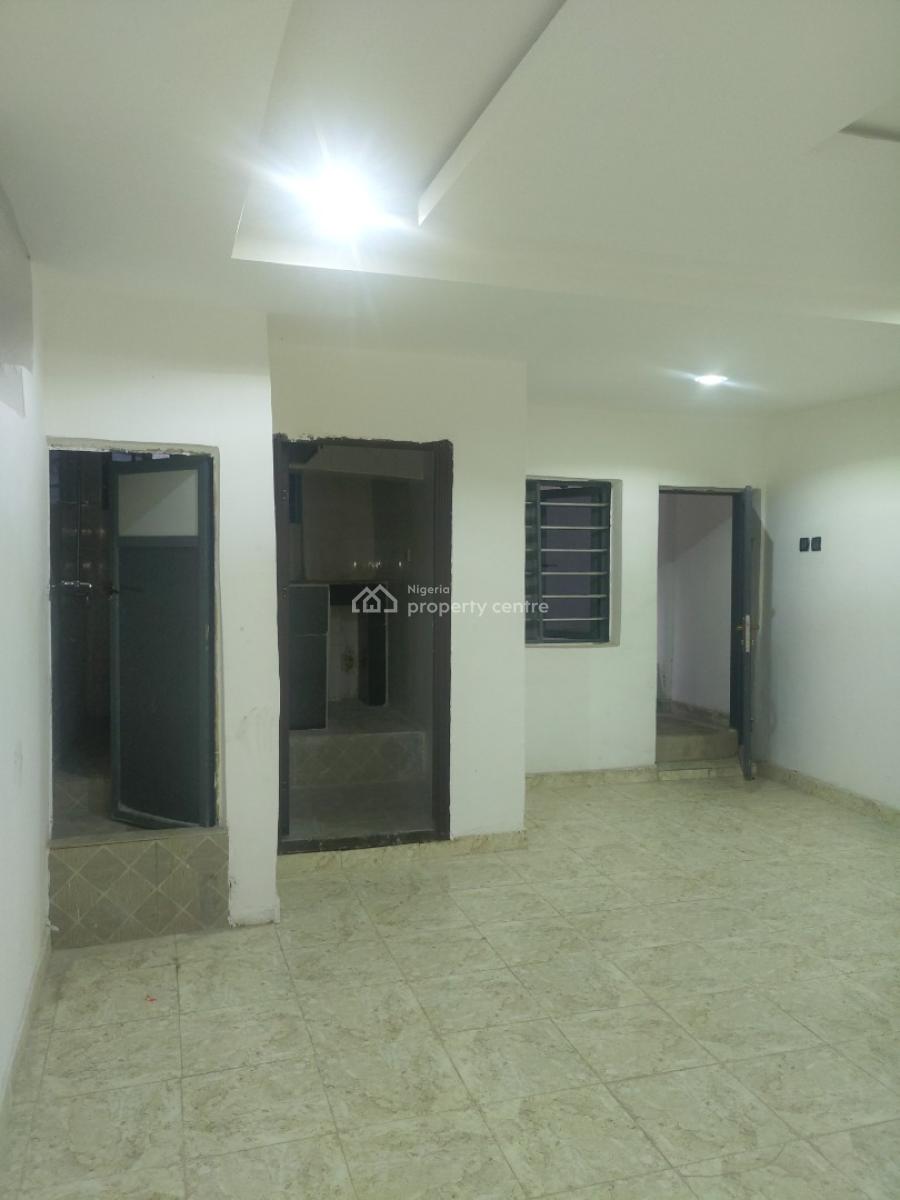 1 Bedroom, Extension, Omole Phase 2, Ikeja, Lagos, Self Contain (single Rooms) for Rent