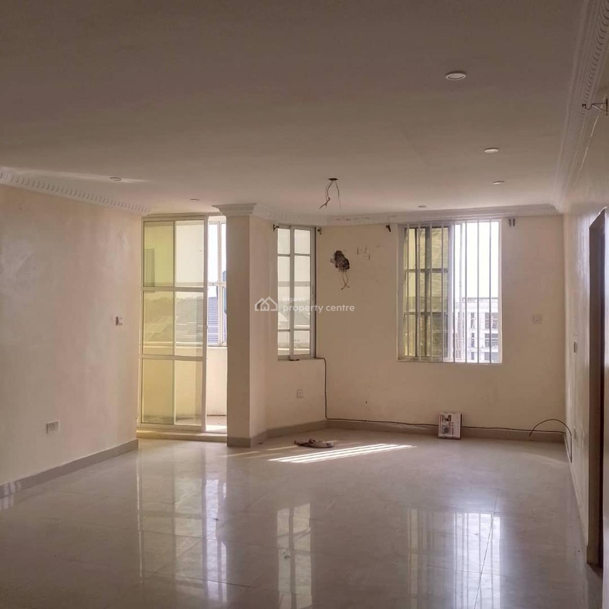 4 Bedroom Terrace with a Bq Self Compound, Platinum Way Beside Nicon Town Salem, Ikate, Lekki, Lagos, Terraced Duplex for Rent