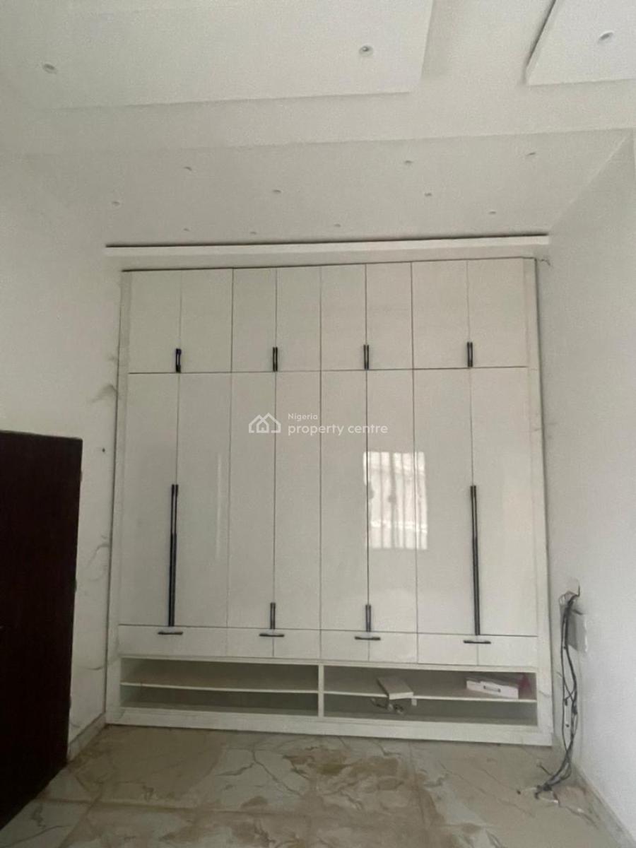 Luxury Smart 2 Bedroom Duplex with Swimming Pool, Von Estate Road, Lugbe District, Abuja, Terraced Duplex for Rent
