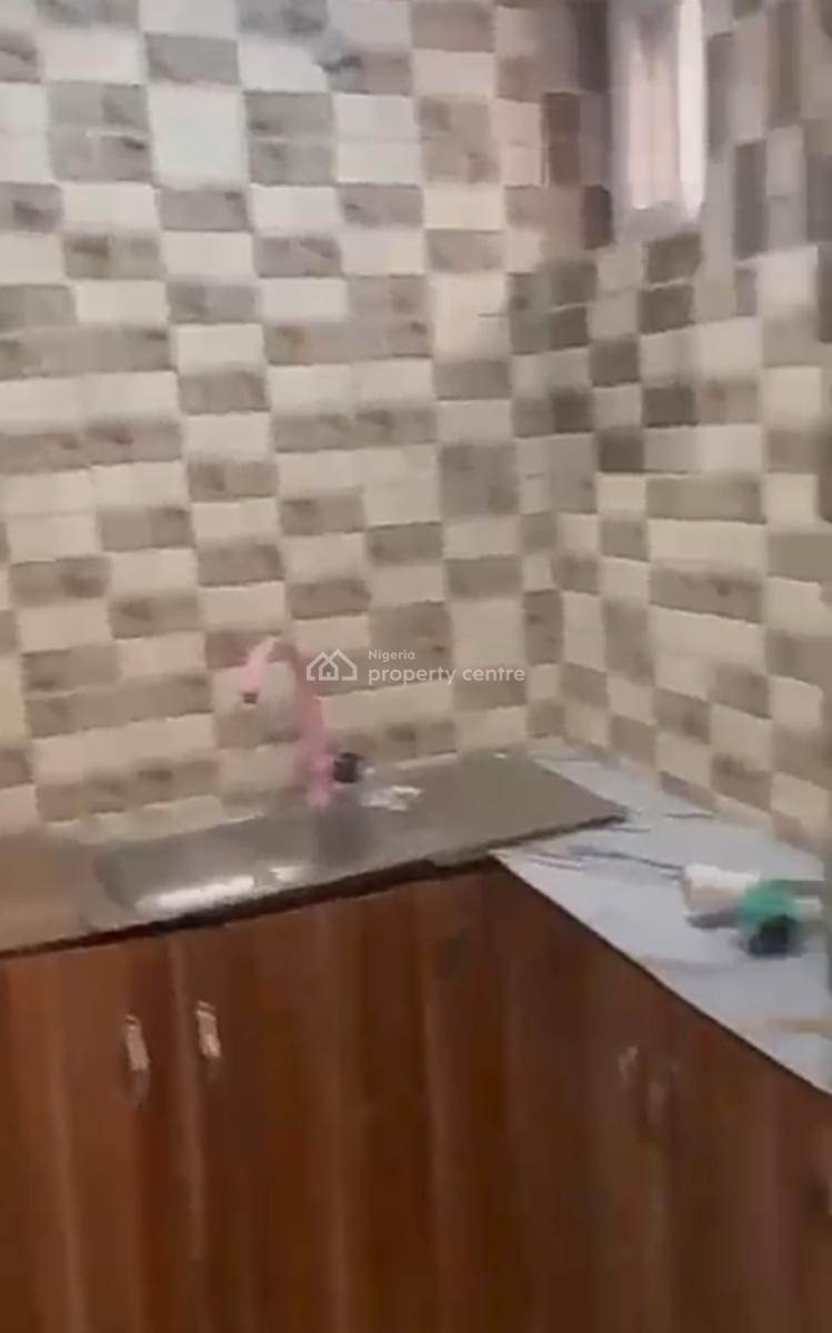Modern Mini Flat  at Ologolo { Video}, Ologolo, Lekki, Lagos, Flat / Apartment for Rent