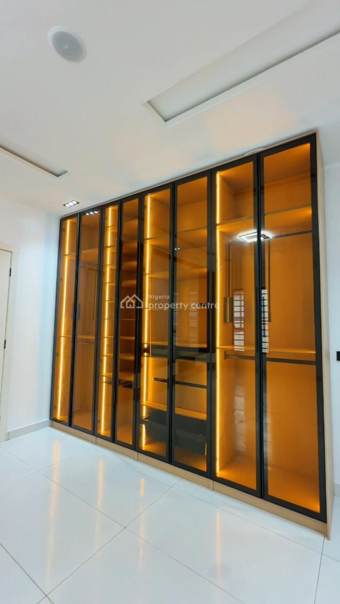 5 Bedrooms Fully Detached Duplex at Ikota Lekki, Ikota, Ikota, Lekki, Lagos, Detached Duplex for Sale